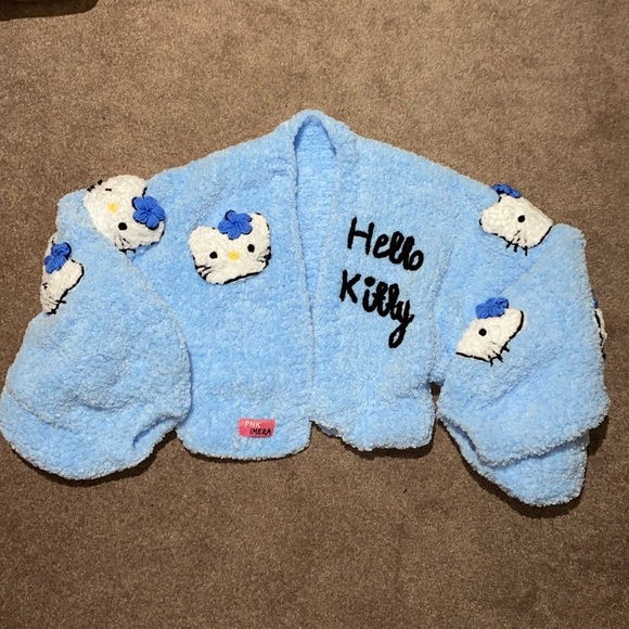 Hello Kitty cardigan - Picture 7 of 7